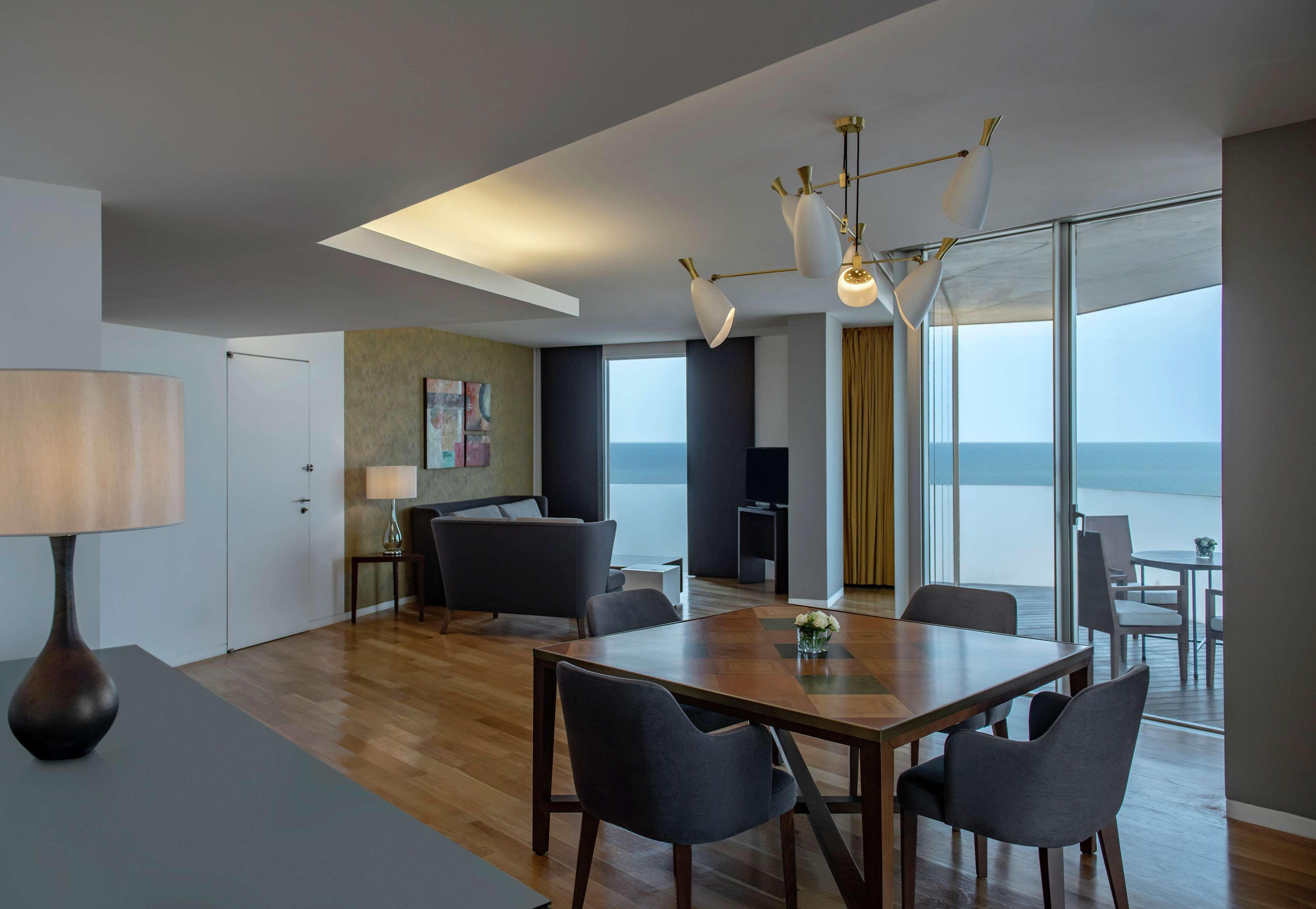 Hilton Downtown 4*